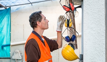 How to Choose the Right Construction Hearing Protector