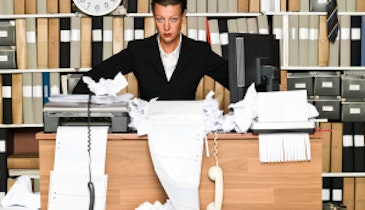 5 Office Decluttering Tips