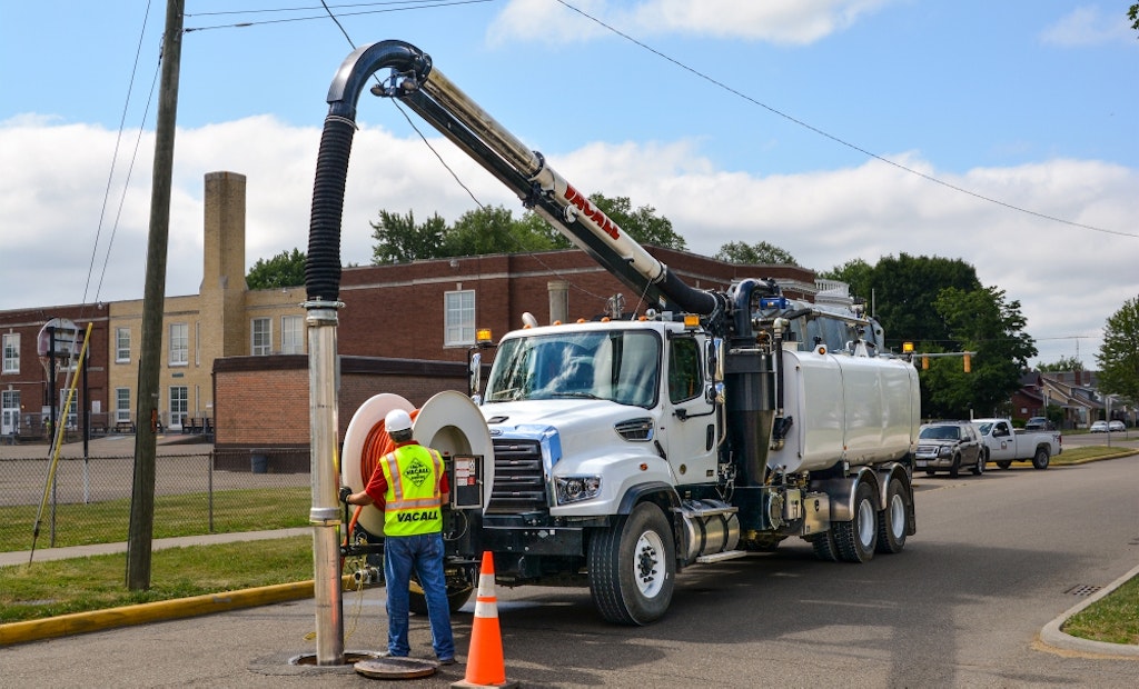 Recycler Option Improves Productivity of Vacall’s Jet/Vac Truck Series