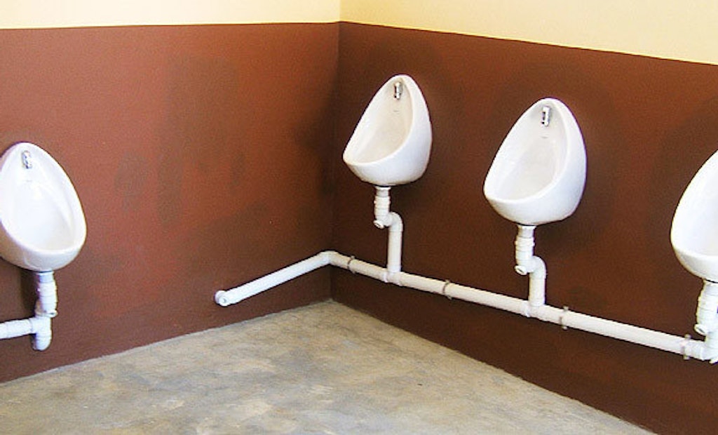 Sealed, Waterless Sanitation System Uses Solar Heat to Break Down Waste