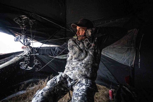 Don’t wait until turkey season to iron out the wrinkles in your drawing and aiming process in a pop-up ground blind.