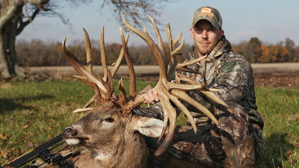 New Archery World Record Non-Typical Whitetail