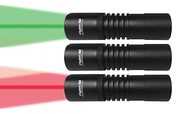 The Elusive Wildlife Piglet HD Bow and Rifle Pro Package includes swappable LEDs in red, green and white so you’re ready for any hunting situation.