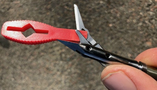 SEVR Broadheads come with a handy wedge tool, which is used to snug heads down on the shaft, as well as safely fold blades back into the ferrule.