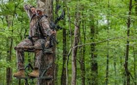 Bowhunting Video: Should You Shoot Sitting or Standing?