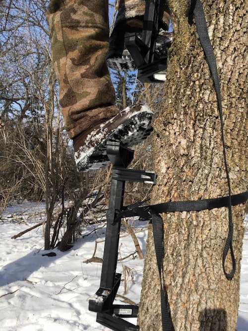Each non-metal Stacked Outdoors Ladder Stick seems to bite the tree, providing a safe and stable climb into your treestand.
