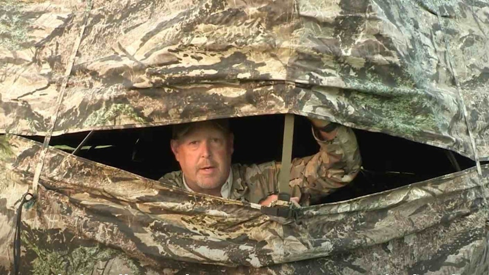 Video: How to Hide in a Pop-Up Ground Blind