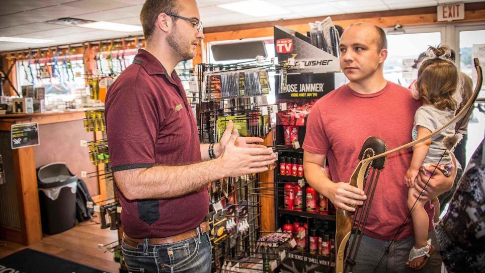5 Ways to Please Your Archery Customers