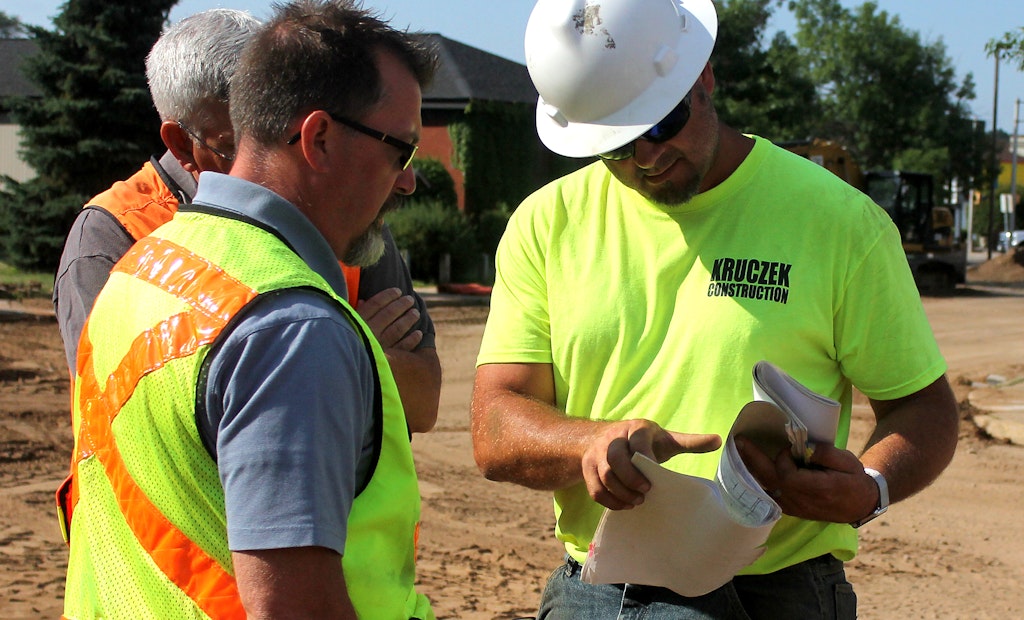 Contractor Breaks Down Large-Scale Water and Sewer Project Into Daily Checklist