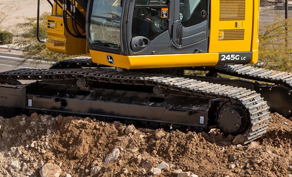 5 Tips For Maintaining Excavator Undercarriages