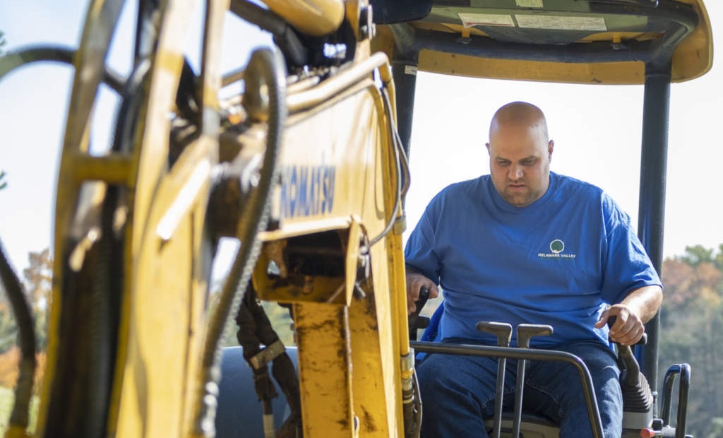 Mini-Excavators Are Go-To Machines for Tight Spaces