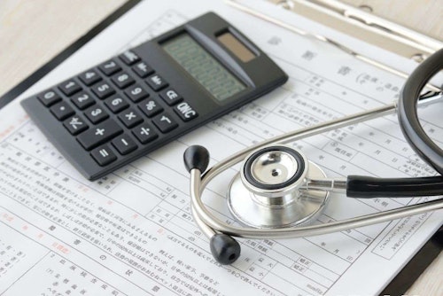 Offering health insurance is most difficult for smaller companies, which is why only 48% of those with three to nine employees offer coverage. (Photo: iStock)