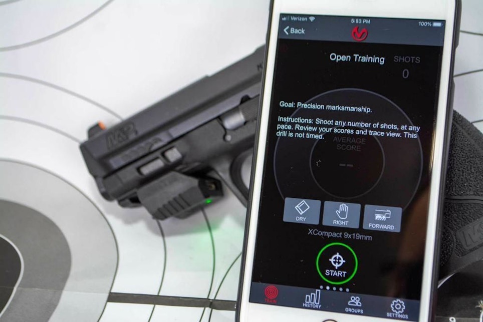 High-tech Handgun Training With the Mantis X10