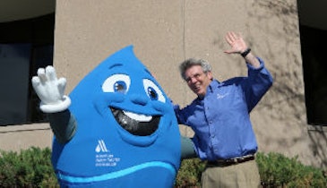What's Blue, Round and Popular At Water Events? That Would Be Eddy